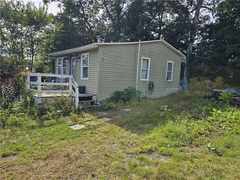 35 Steere Rd, Glocester, RI 02814 photo 4