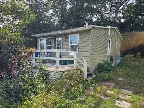 35 Steere Rd, Glocester, RI 02814 photo 2