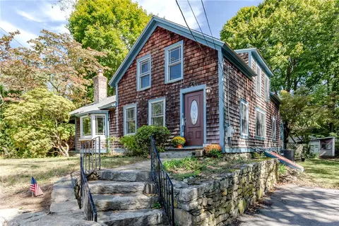 903 Kingstown Rd, South Kingstown, RI 02879