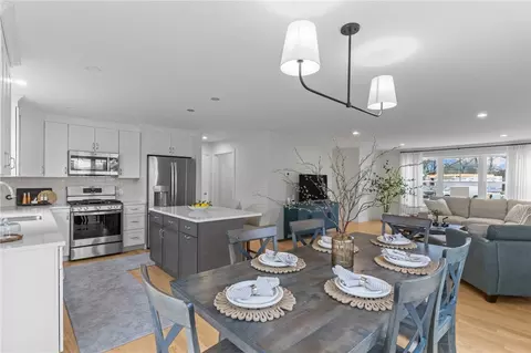 Dining - 62 Red Maple Ln, Warwick, RI 02886 photo 2 of 3