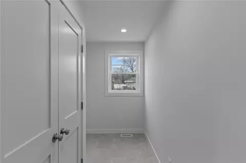 Entry Way - 62 Red Maple Ln, Warwick, RI 02886 photo 2 of 2