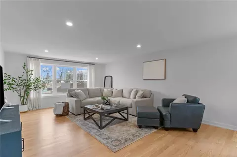 Living - 62 Red Maple Ln, Warwick, RI 02886 photo 3 of 3