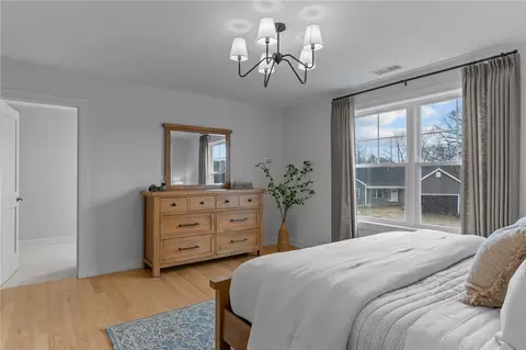 Bedroom - 62 Red Maple Ln, Warwick, RI 02886 photo 4 of 10