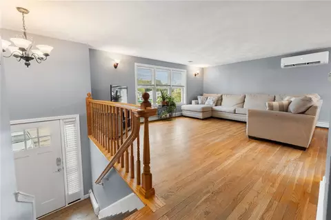 45 Judy Ter, West Warwick, RI 02893 photo 5