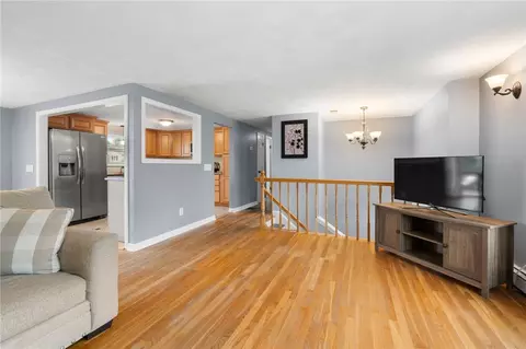 45 Judy Ter, West Warwick, RI 02893 photo 9