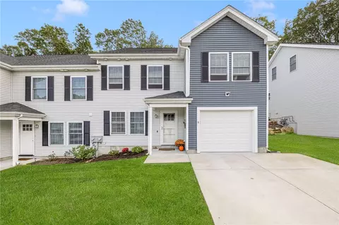 8 Lily Ln #8, West Warwick, RI 02893