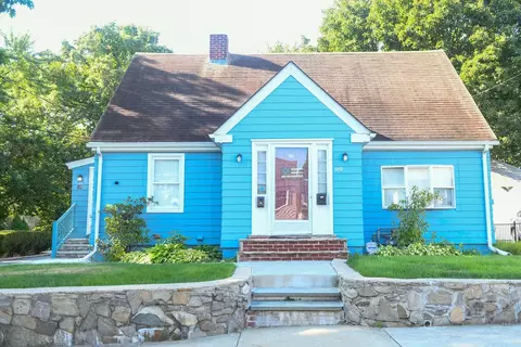 109 Bliss St, East Providence, RI 02914