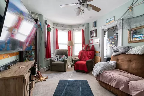 125 Elm St, Woonsocket, RI 02895 photo 10