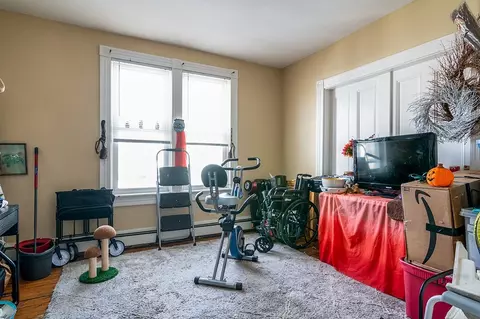 125 Elm St, Woonsocket, RI 02895 photo 9