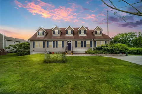 1441 Stafford Rd, Fall River, MA 02721 photo 2