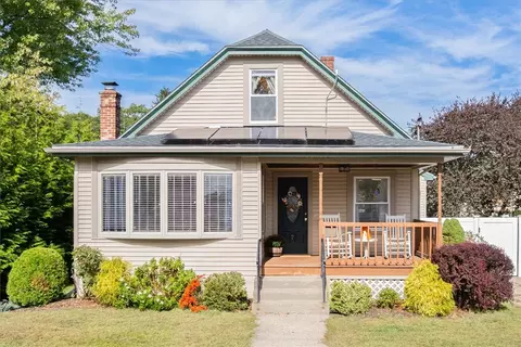 7 Williams St, Lincoln, RI 02865