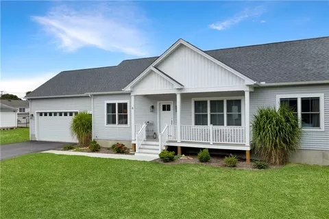6 Boiling Spring Ave, Westerly, RI 02891