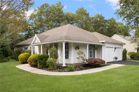 2 Intervale Rd, Smithfield, RI 02917