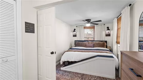 Bedroom - 38 Parade Rd, Warwick, RI 02886 photo 2 of 4