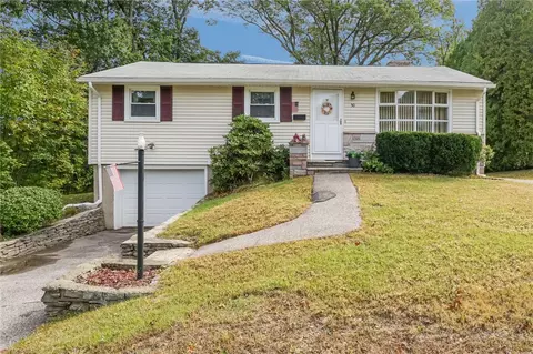 50 Cushing St, North Providence, RI 02904