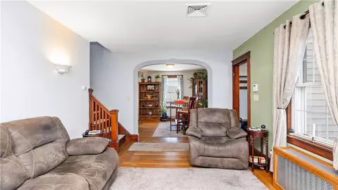 224 Palace Ave, Warwick, RI 02886 photo 7