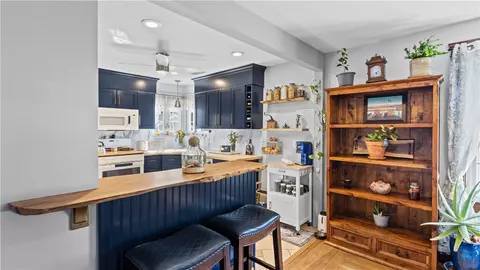 224 Palace Ave, Warwick, RI 02886 photo 9
