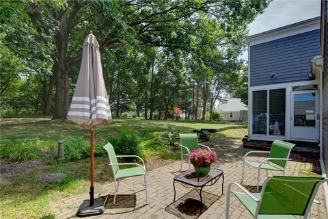 Exterior - 19 Harborview Ave, Bristol, RI 02809 photo 3 of 9