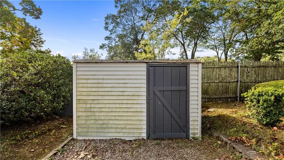 Exterior - 54 Pheasant Ave, Warwick, RI 02886 photo 5 of 7