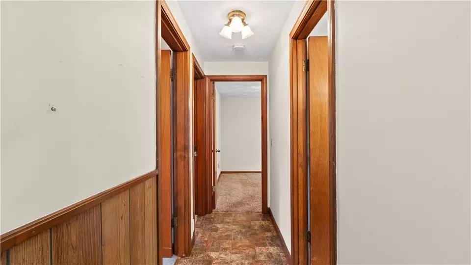 Entry Way - 54 Pheasant Ave, Warwick, RI 02886 photo 2 of 6