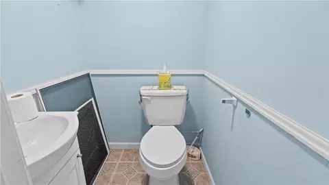 54 Pheasant Ave, Warwick, RI 02886 photo 24