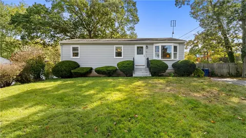 Exterior - 54 Pheasant Ave, Warwick, RI 02886 photo 1 of 7