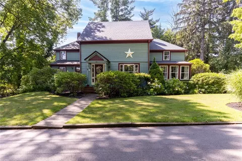 50 Metcalf Rd, North Attleboro, MA 02760