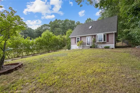 Exterior - 105 Miles Ave, Woonsocket, RI 02895 photo 7 of 11