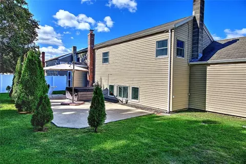 Other - 100 Aurora Dr, Warwick, RI 02889 photo 15 of 15