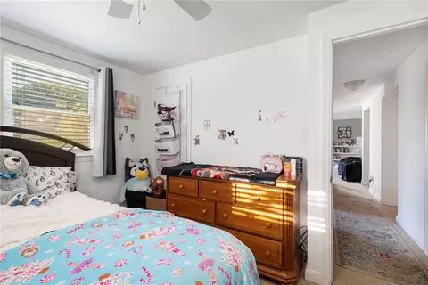 Bedroom - 16 Pasadena Ct, Warwick, RI 02888 photo 3 of 6