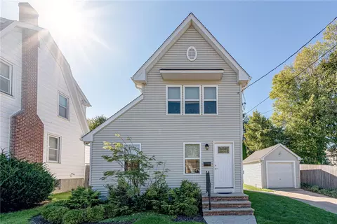 Exterior - 29 John St, Westerly, RI 02891 photo 4 of 10