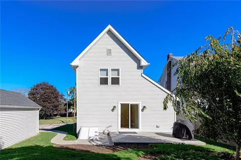 Exterior - 29 John St, Westerly, RI 02891 photo 9 of 10