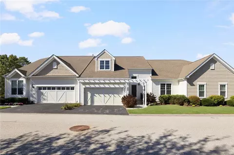 73 Camden Ct, South Kingstown, RI 02879