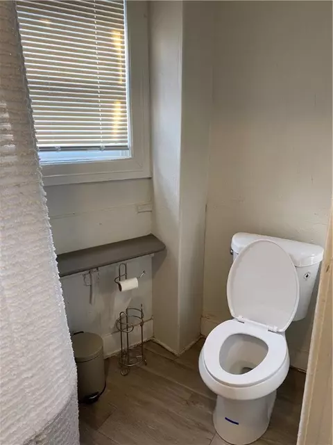 Bath - 56 Killingly St, Providence, RI 02909 photo 2 of 2