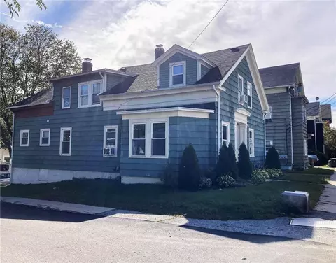 Exterior - 437 Main St, Woonsocket, RI 02895 photo 2 of 5