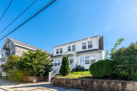 122 Laban St, Providence, RI 02909