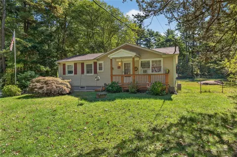 222 Pine Hill Rd, Wood River Junction, RI 02894