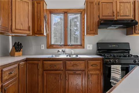 Kitchen - 180 W Main Rd, Little Compton, RI 02837 photo 1 of 1