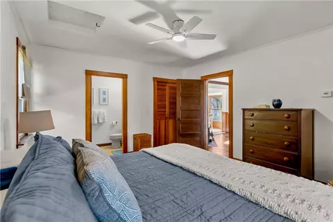 Bedroom - 180 W Main Rd, Little Compton, RI 02837 photo 3 of 8