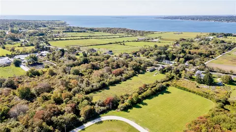 View/Area - 180 W Main Rd, Little Compton, RI 02837 photo 4 of 5