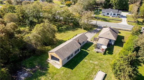 View/Area - 180 W Main Rd, Little Compton, RI 02837 photo 5 of 5