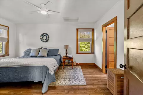 Bedroom - 180 W Main Rd, Little Compton, RI 02837 photo 1 of 8