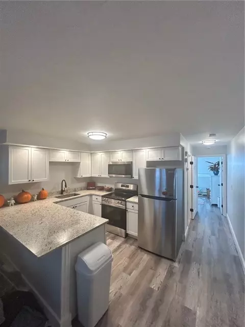 20 Hurdis St #6, North Providence, RI 02904