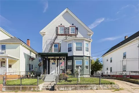 97 Greene St, Pawtucket, RI 02860