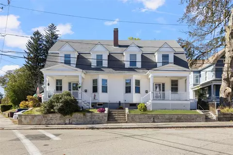 4 Spring St, Woonsocket, RI 02895