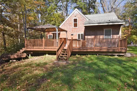 Exterior - 105 S Killingly Rd, Foster, RI 02825 photo 5 of 10