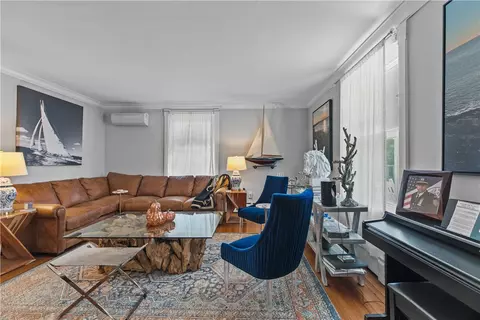 Living - 8 Champlin St, Newport, RI 02840 photo 1 of 3