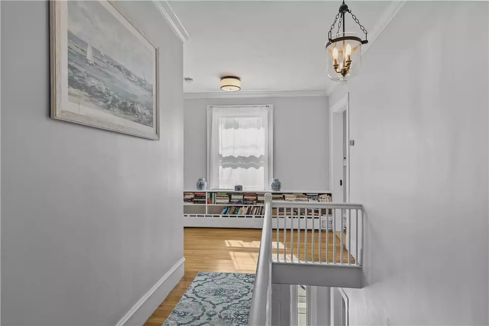 Entry Way - 8 Champlin St, Newport, RI 02840 photo 3 of 5
