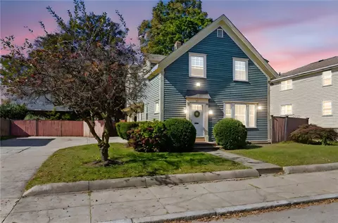45 Denver St, Pawtucket, RI 02860