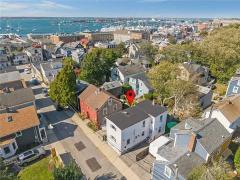 30 S Baptist St, Newport, RI 02840